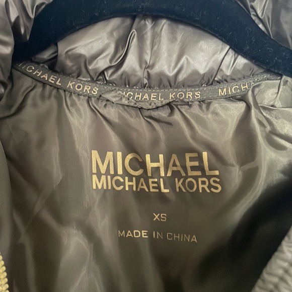 Michael Kors jacket size xs Like new! - Picture 9 of 13